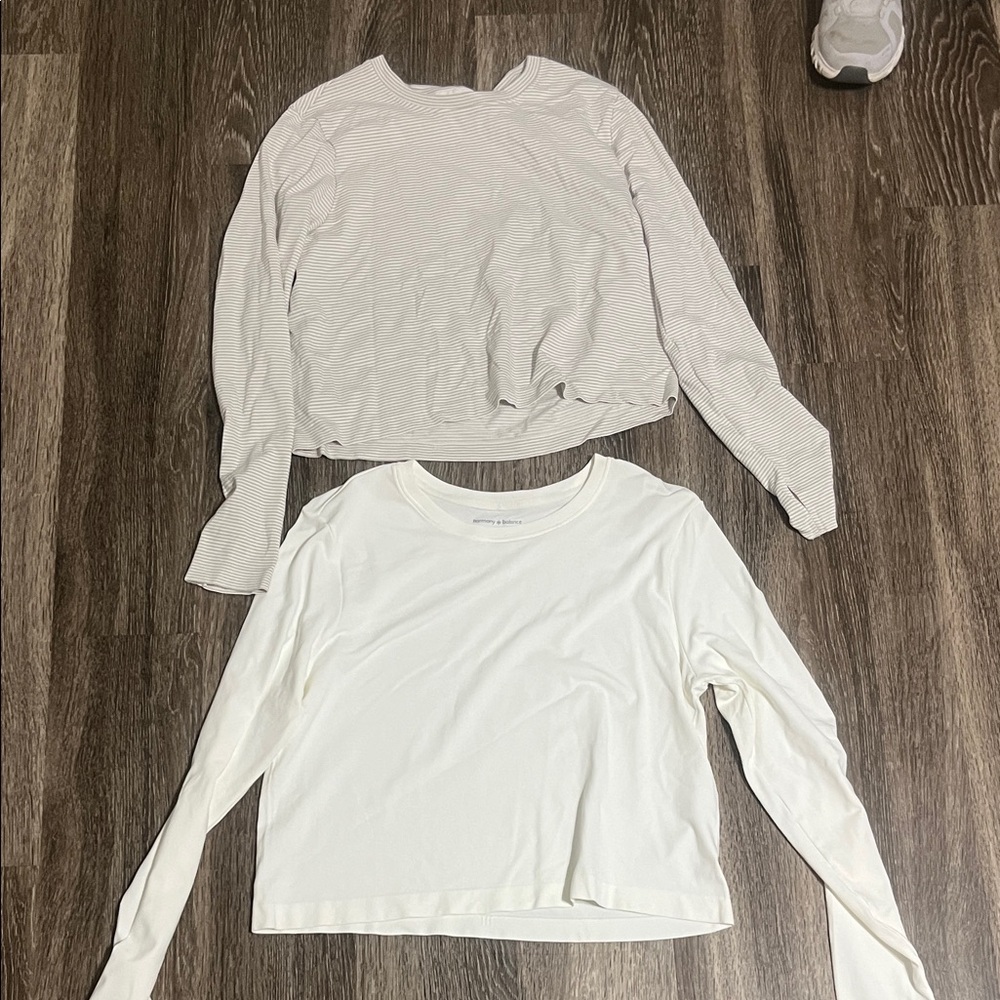 Women's White Long Sleeve Tops